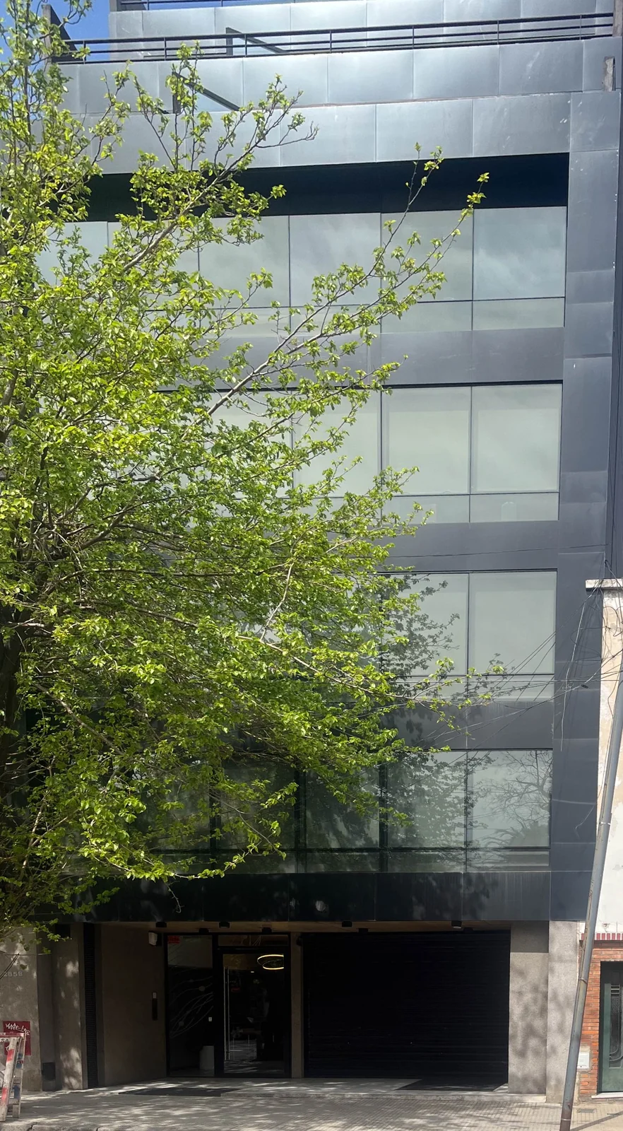 Exterior del edificio de oficinas